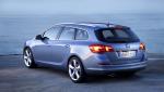 Opel Astra Sports Tourer 2010 года